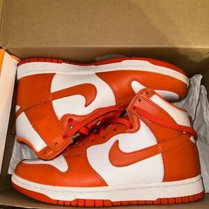 Nike Dunks high top